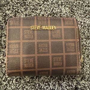 Steve Madden Wallet